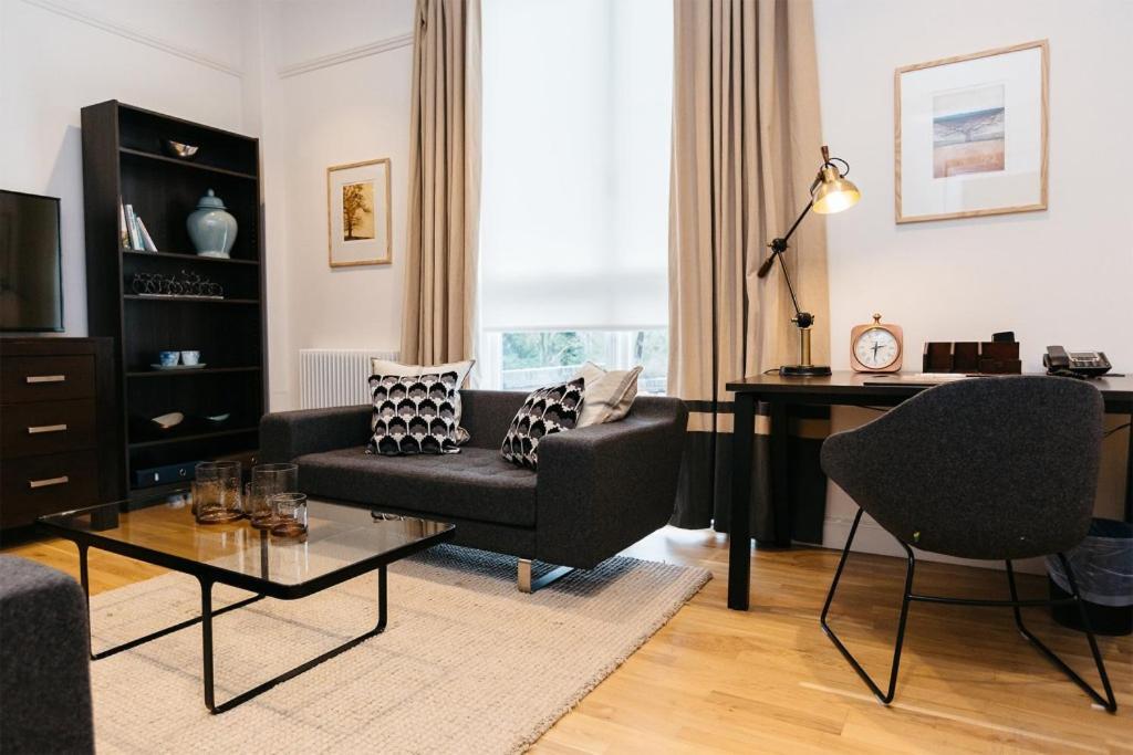 Edgbaston Park Hotel Бирмингам Екстериор снимка